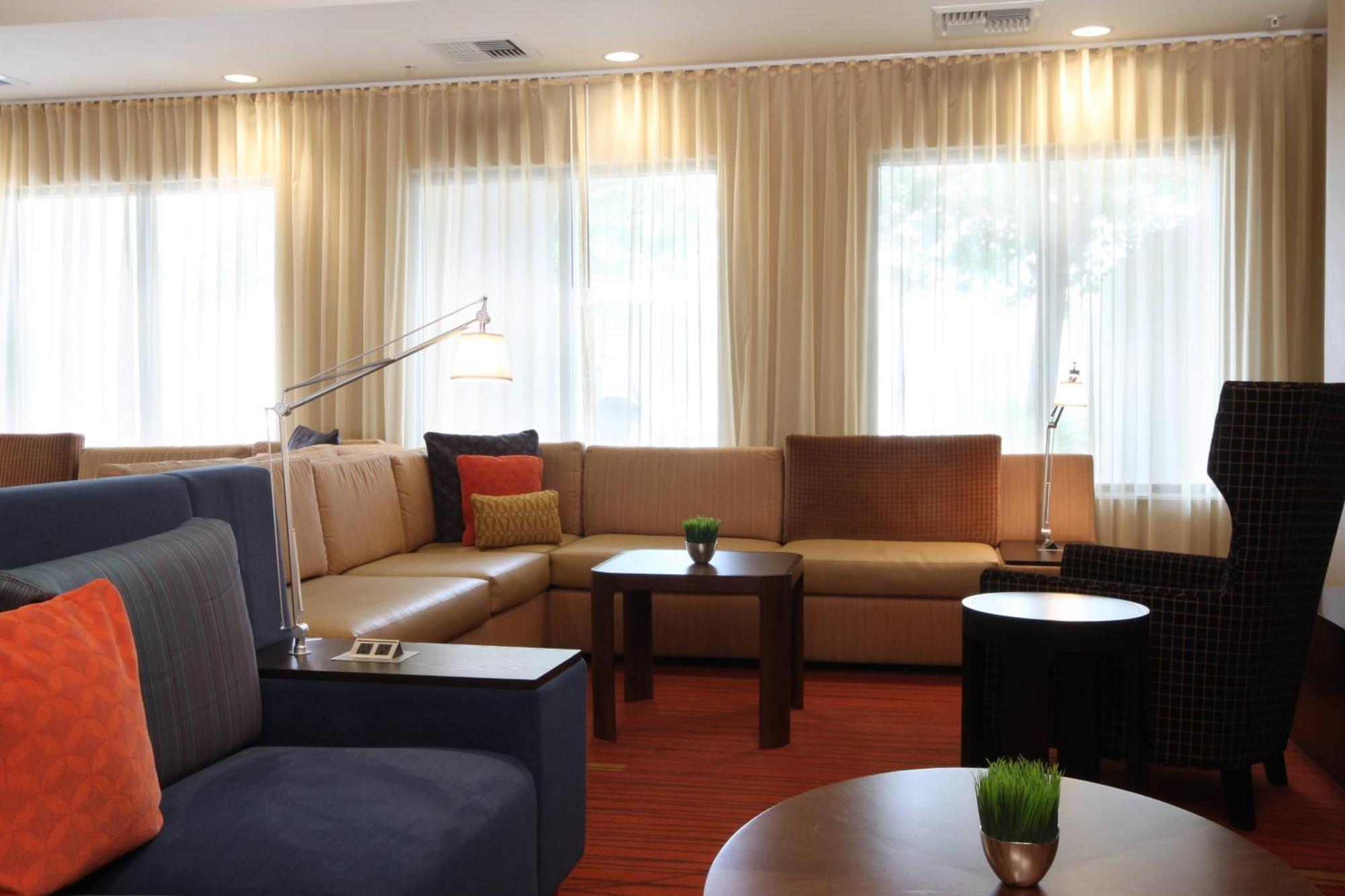 Courtyard By Marriott Salinas Monterey Hotell Eksteriør bilde
