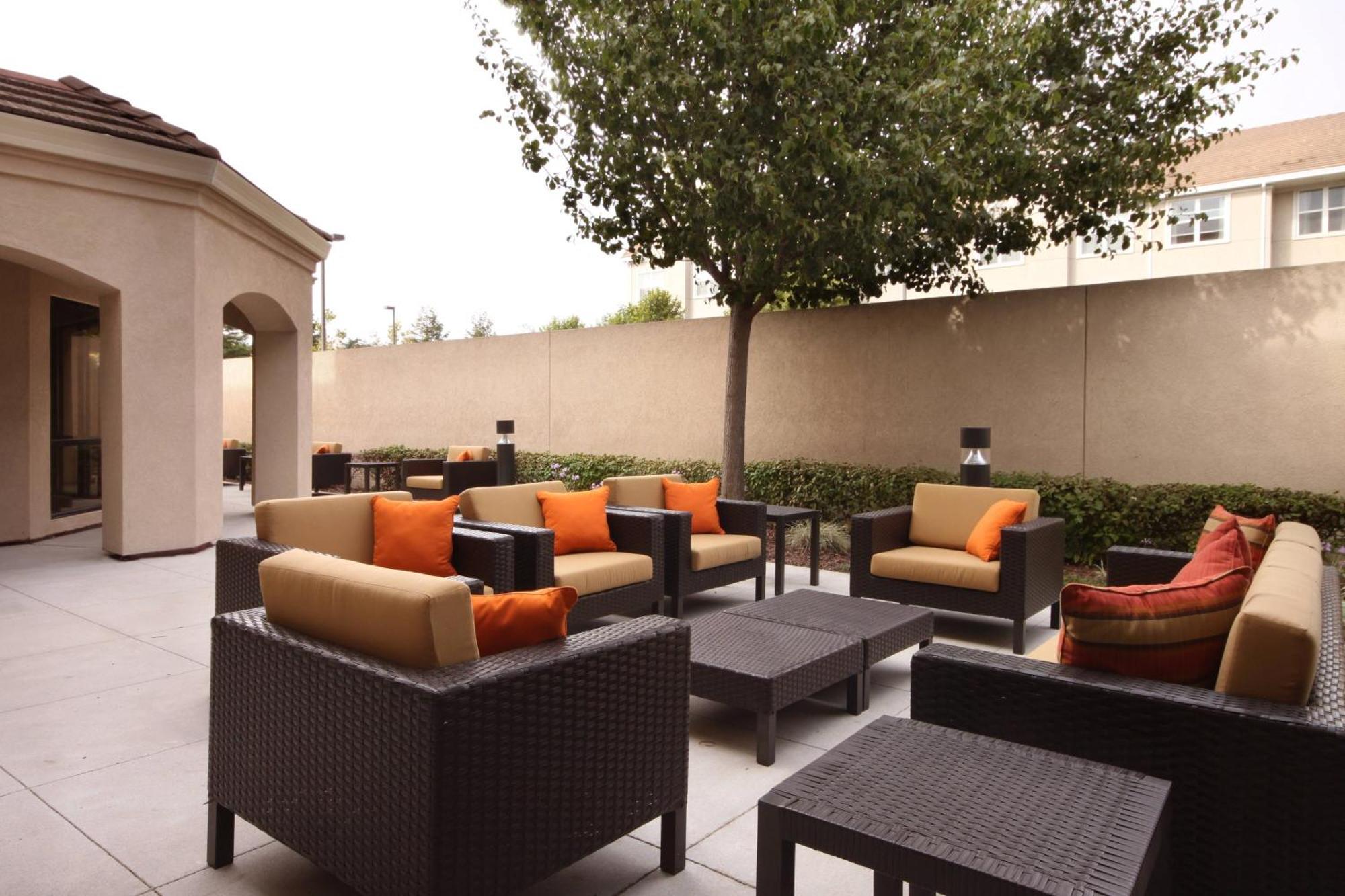 Courtyard By Marriott Salinas Monterey Hotell Eksteriør bilde